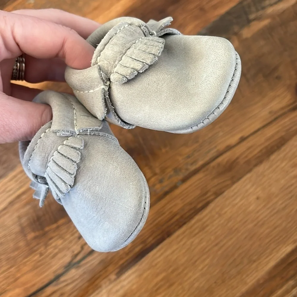 Freshly Picked Moccasins size 1 gray shoes
